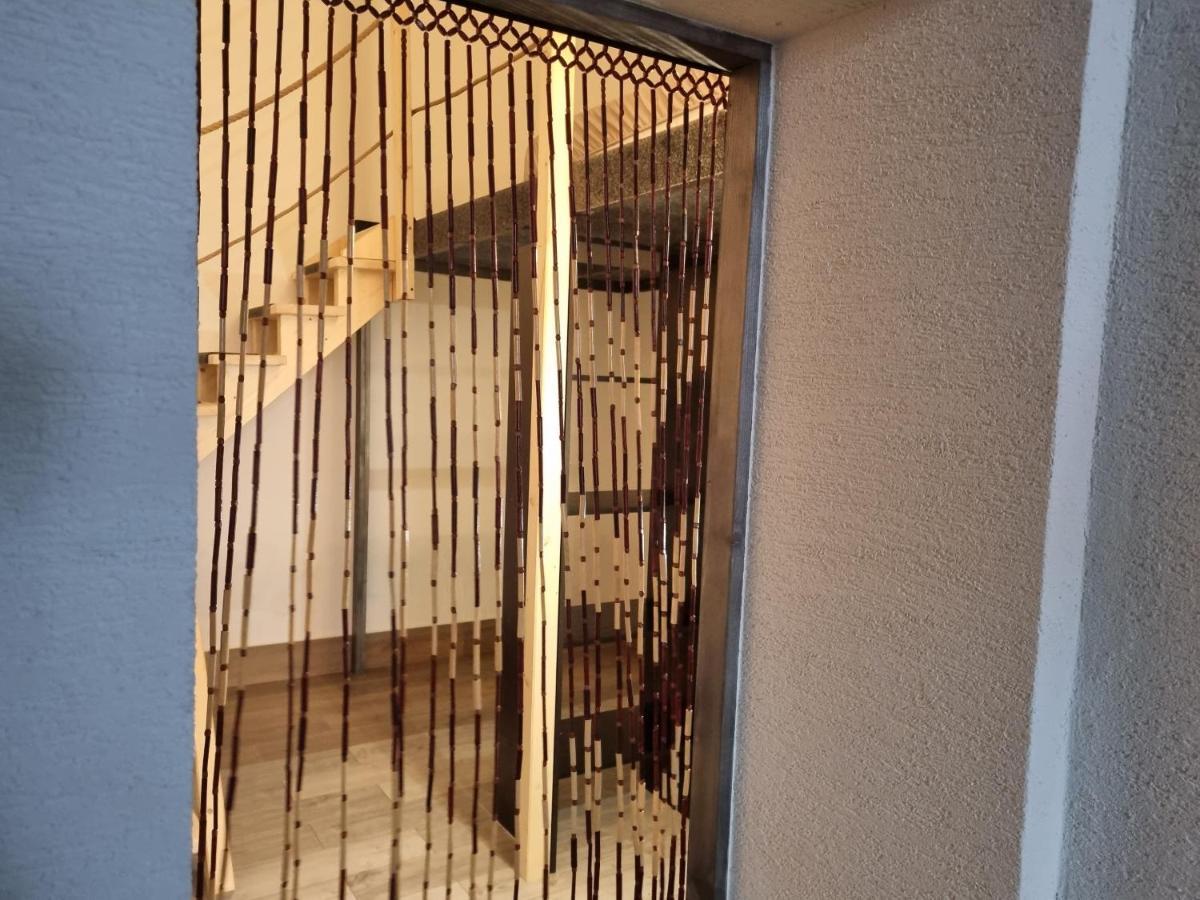 Apartman Ambrak C.3 Martin Bagian luar foto